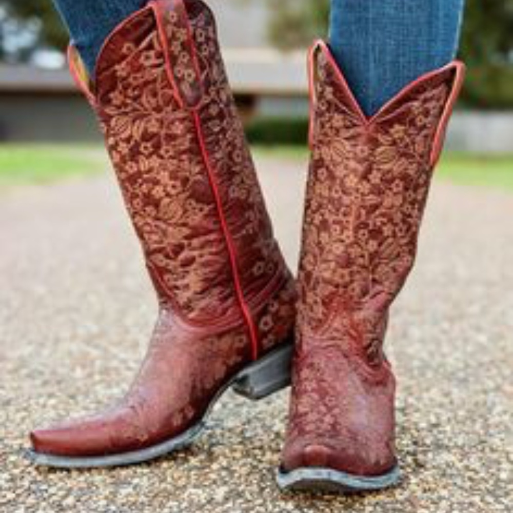 Old Gringo Yippee Ki Yay Vintage Red Garden Floral